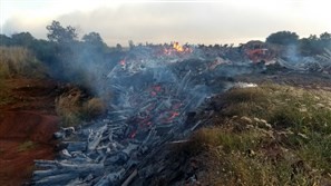 Bombeiros montam escala extra para atender incêndios em Maringá